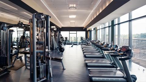 Blick in ein Fitnesstudio