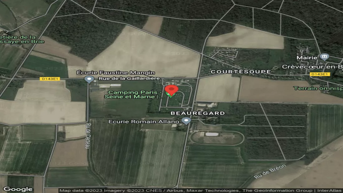 Kamp Caravaning Des 4 Vents Ile de France Frankreich