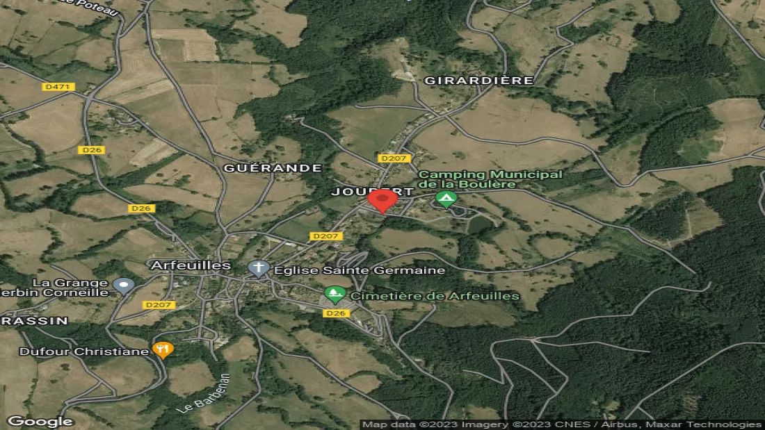 Campingplatz Municipal La Boulère Auvergne Rhone Alpen Frankreich